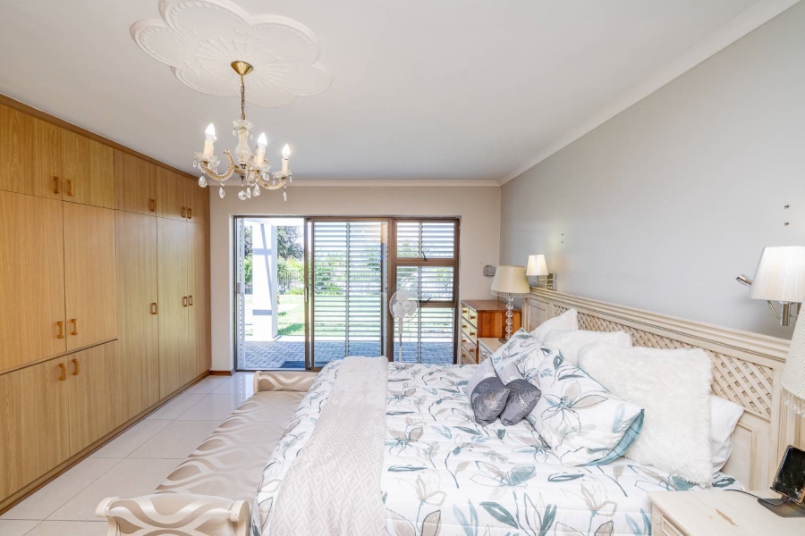 To Let 4 Bedroom Property for Rent in Plattekloof Western Cape